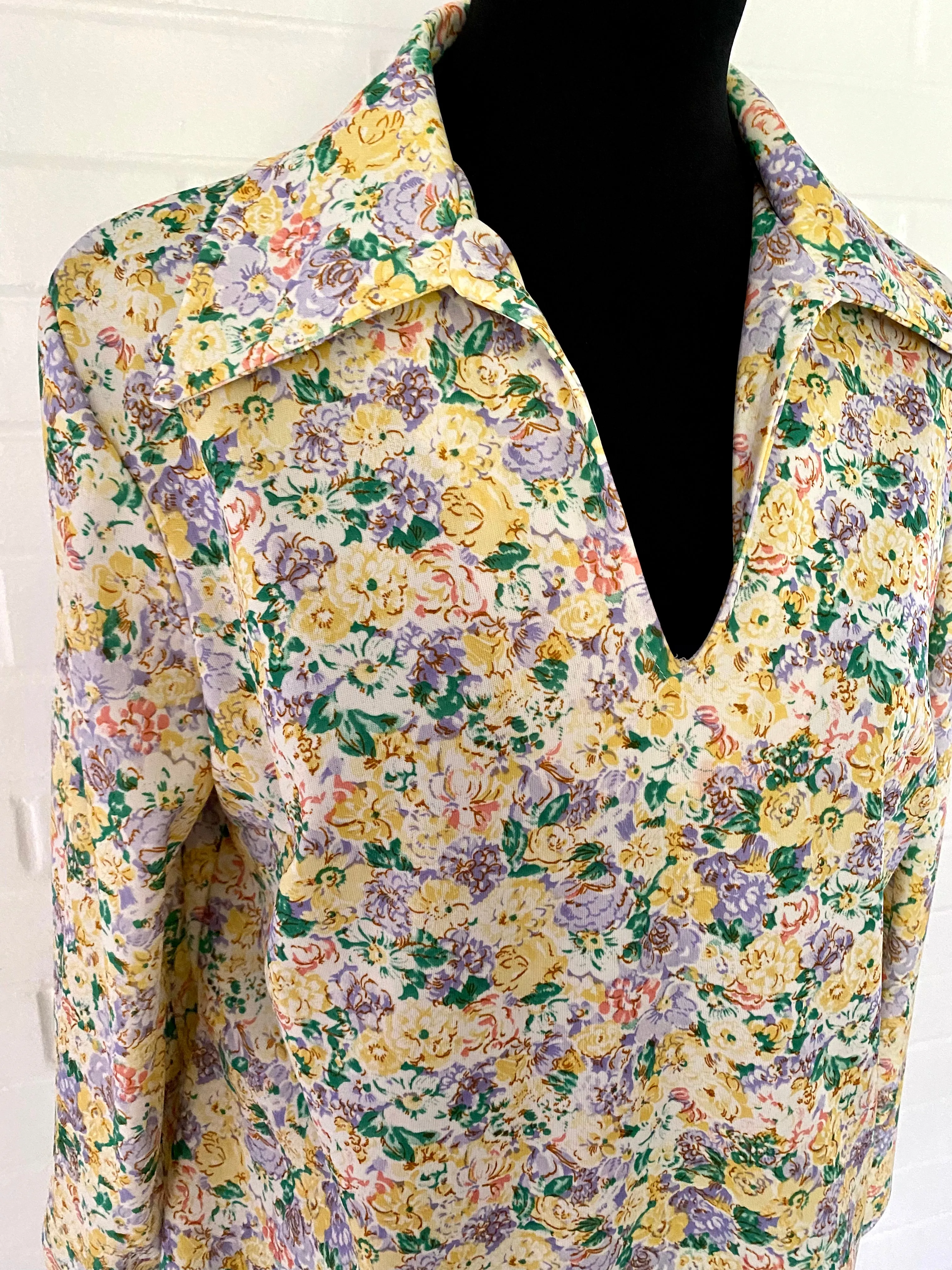 1970s Flowered Tunic Shirt