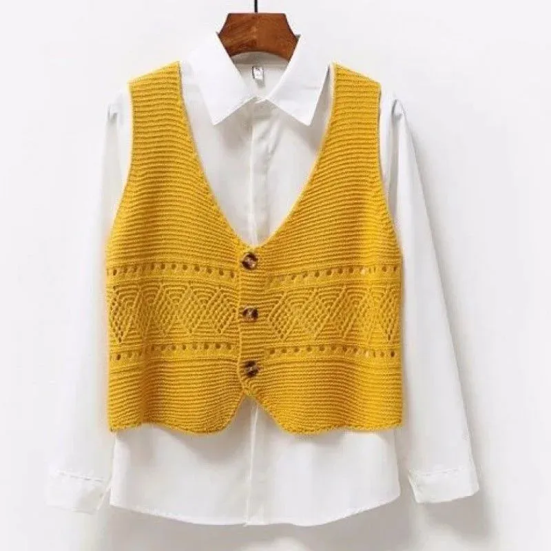 2024 Korean Fashion V Neck Loose Sleeveless Sweater Vest Women Knitted Hollow Out Single Breasted Short Cardigan Female Knitwear