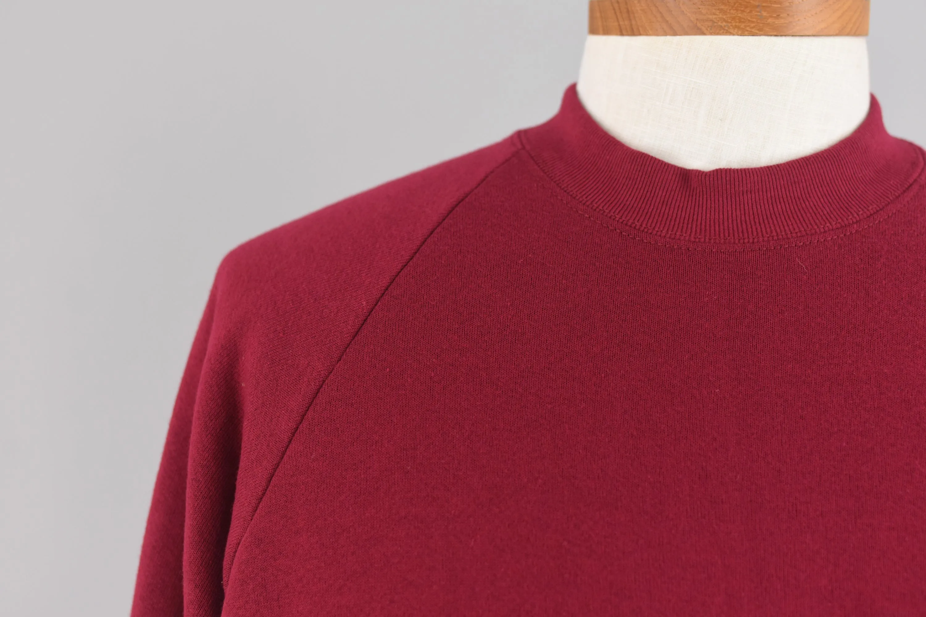 90s Fruit Of The Loom Burgundy Sweatshirt Men's XL