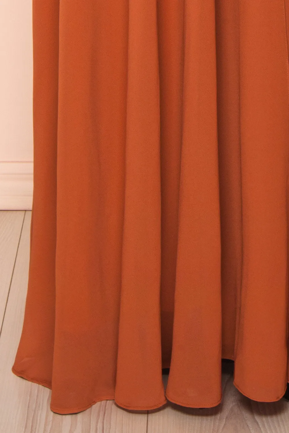 Adelphia Rust | V-neck Chiffon Maxi Dress