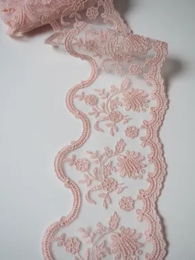 Aphrodite Rose Lace Trim 8.5cm