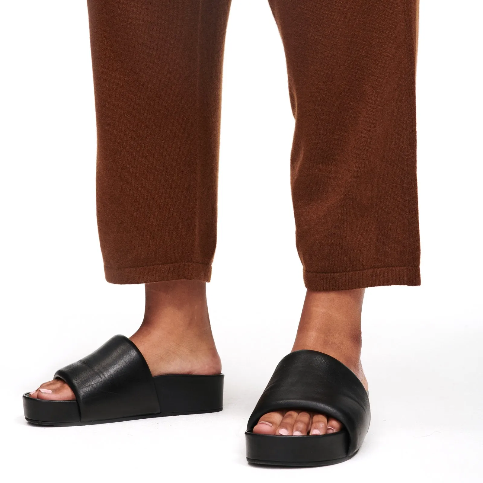 Cashmere Cropped Pant