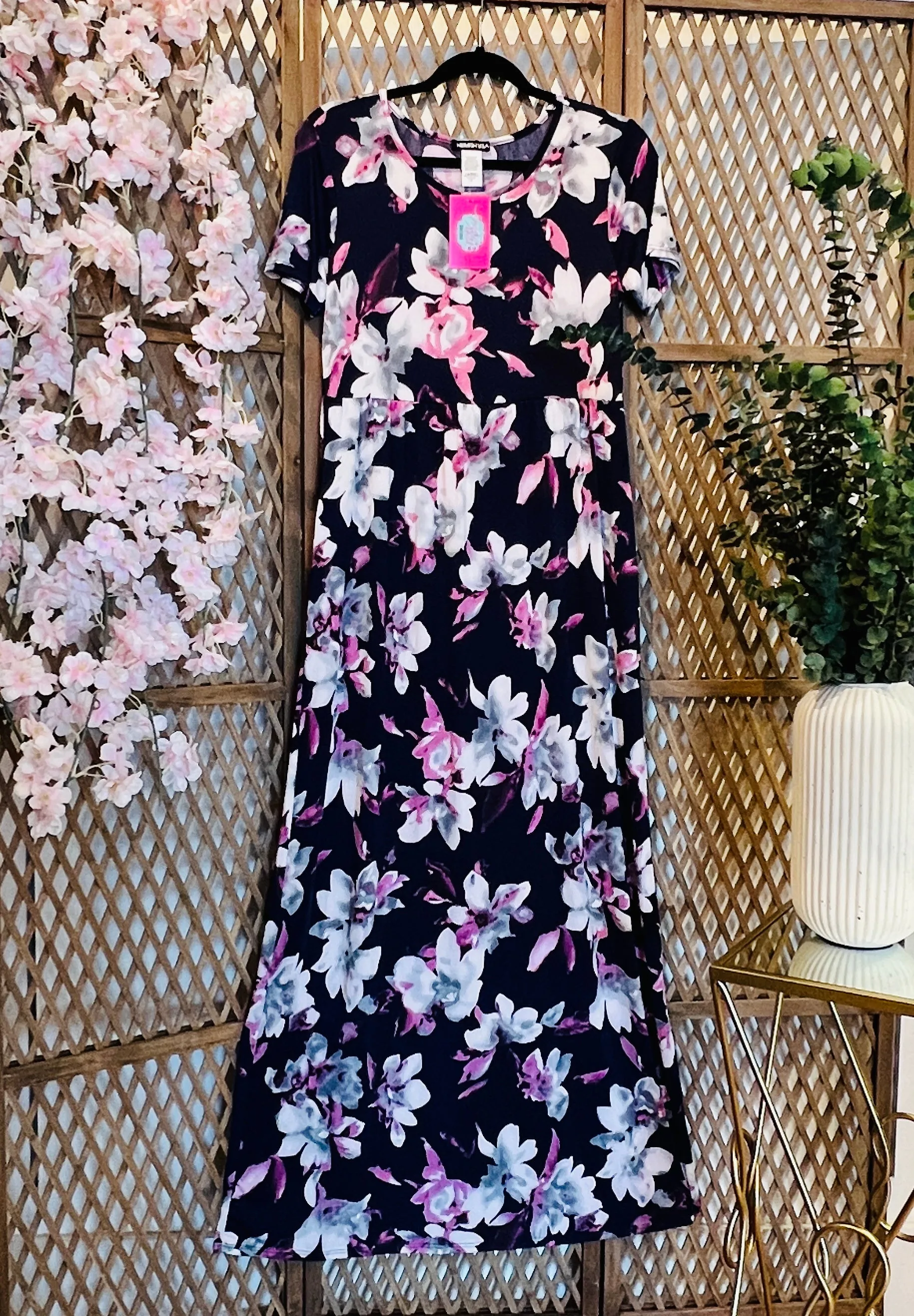 FLORAL MAXI DRESS