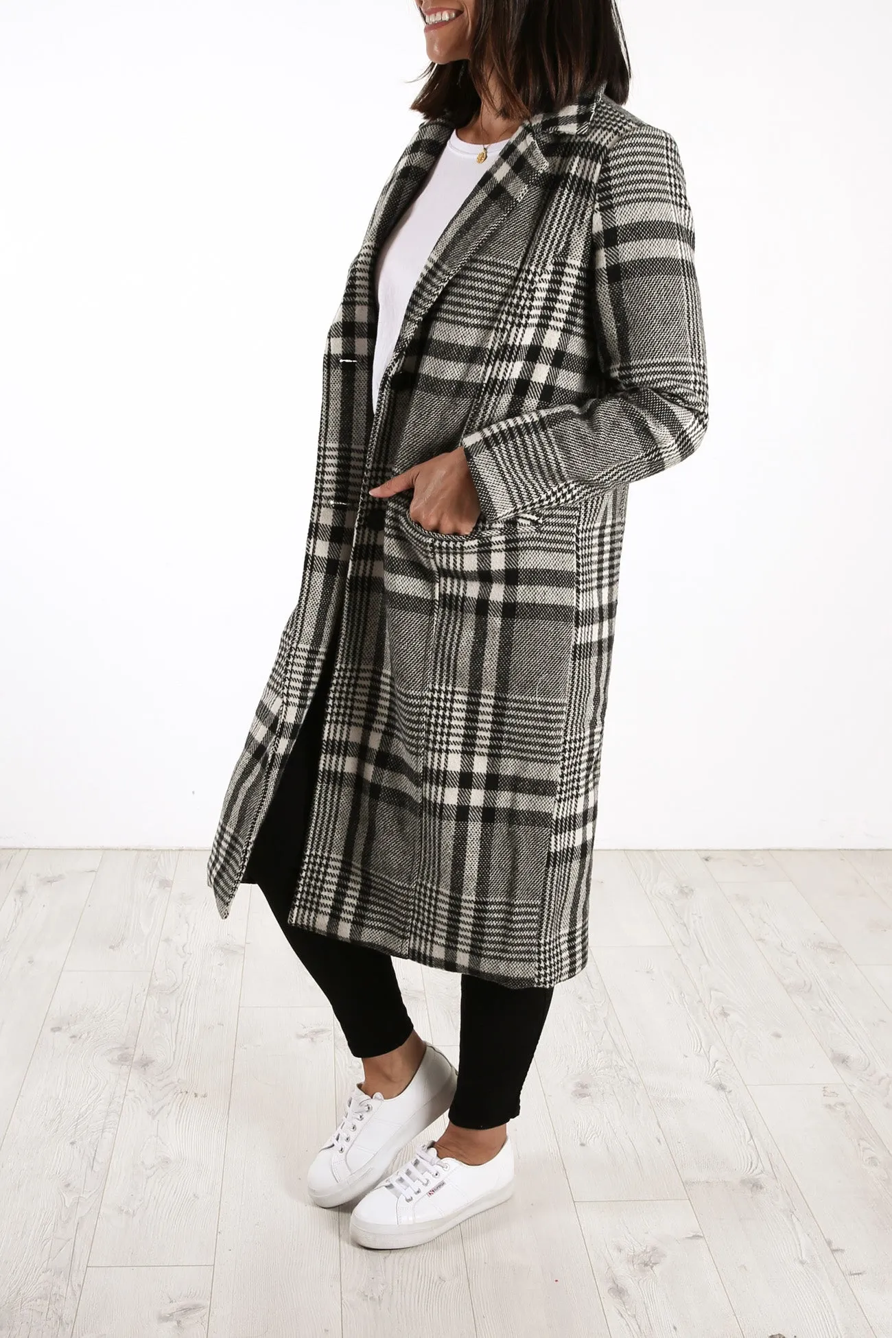 Hensley Check Coat Black