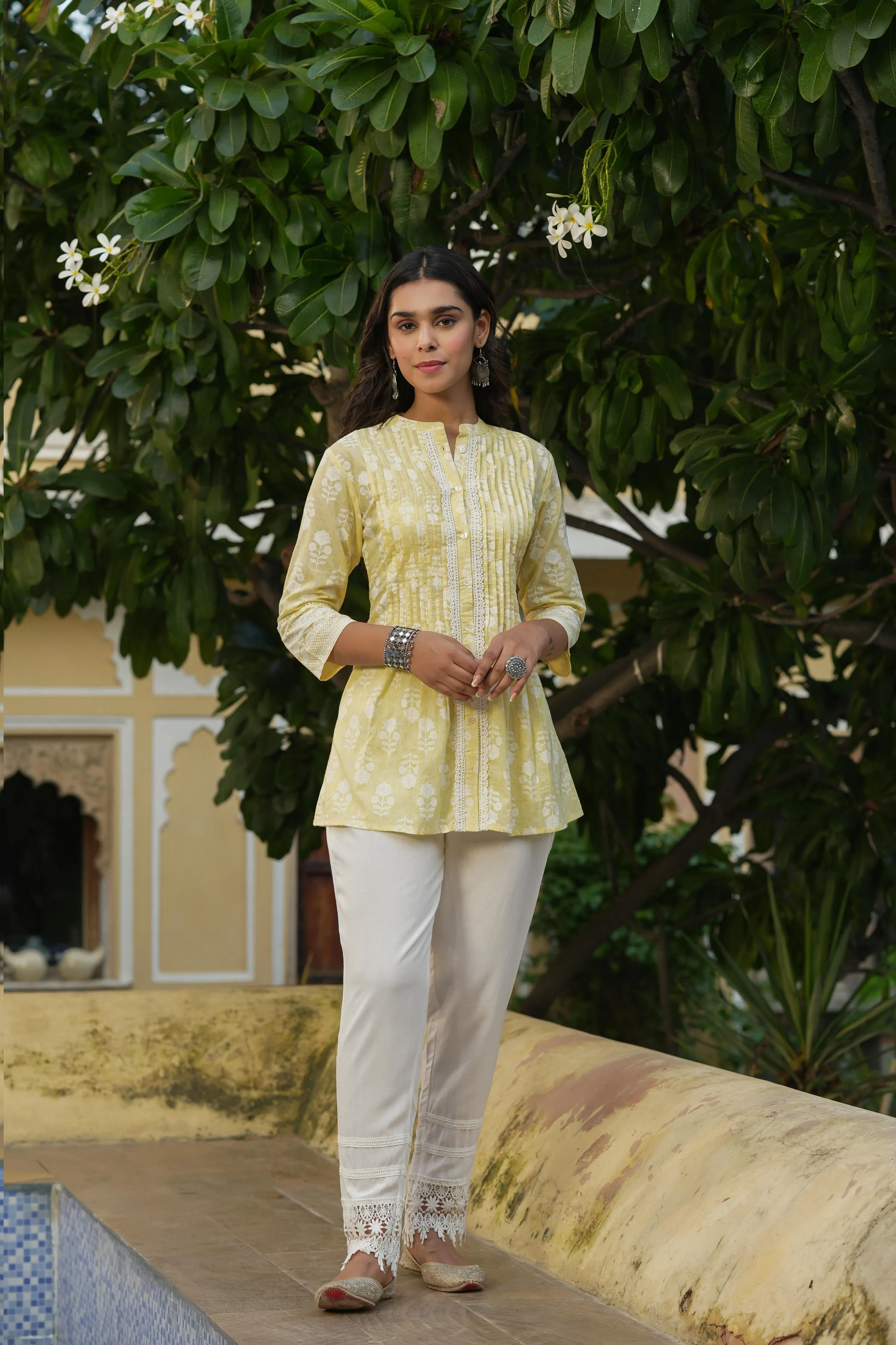 Jashvi Light Yellow Ethnic Motif Pure Cotton Tunic with Lace Work