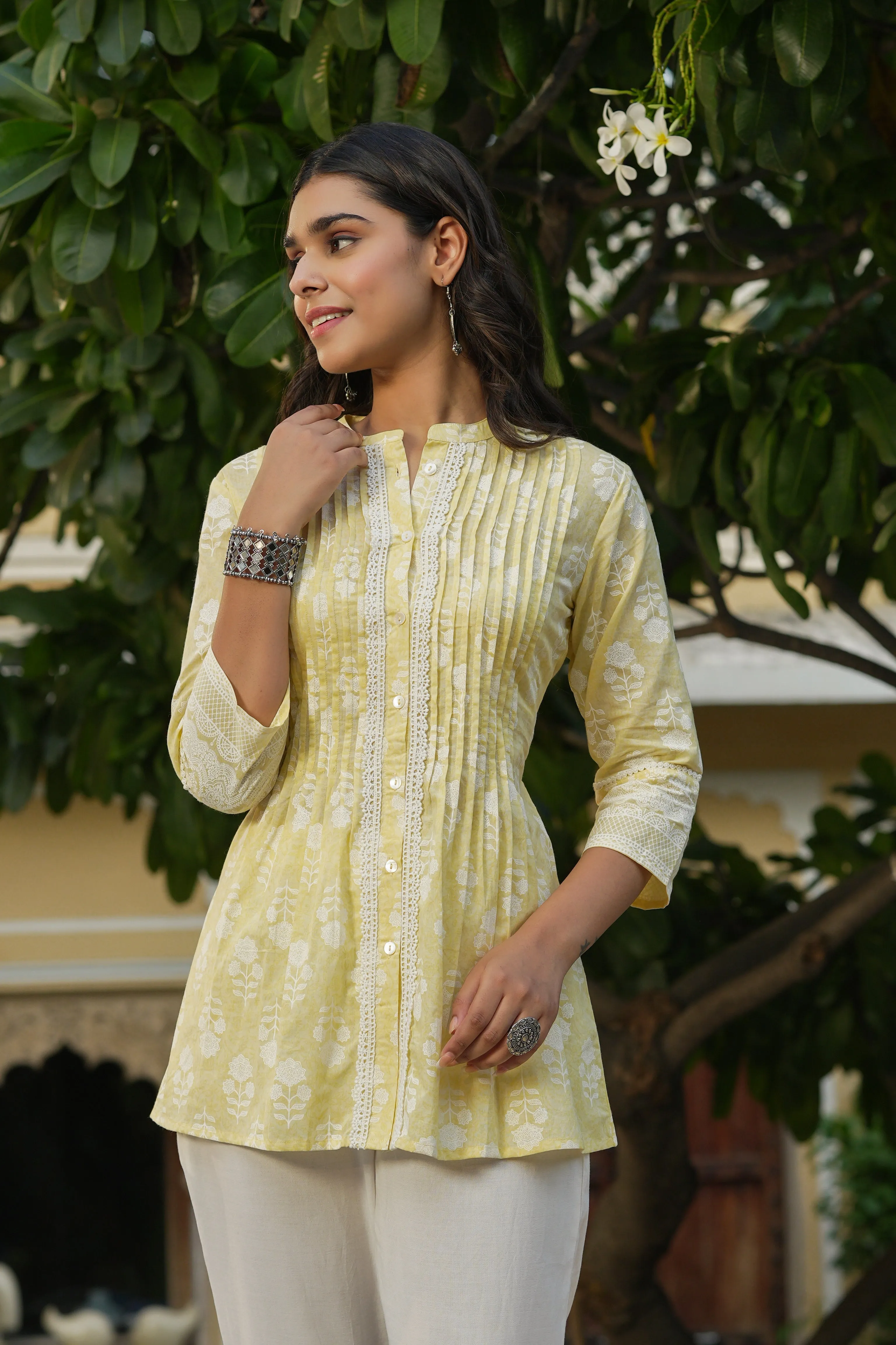 Jashvi Light Yellow Ethnic Motif Pure Cotton Tunic with Lace Work