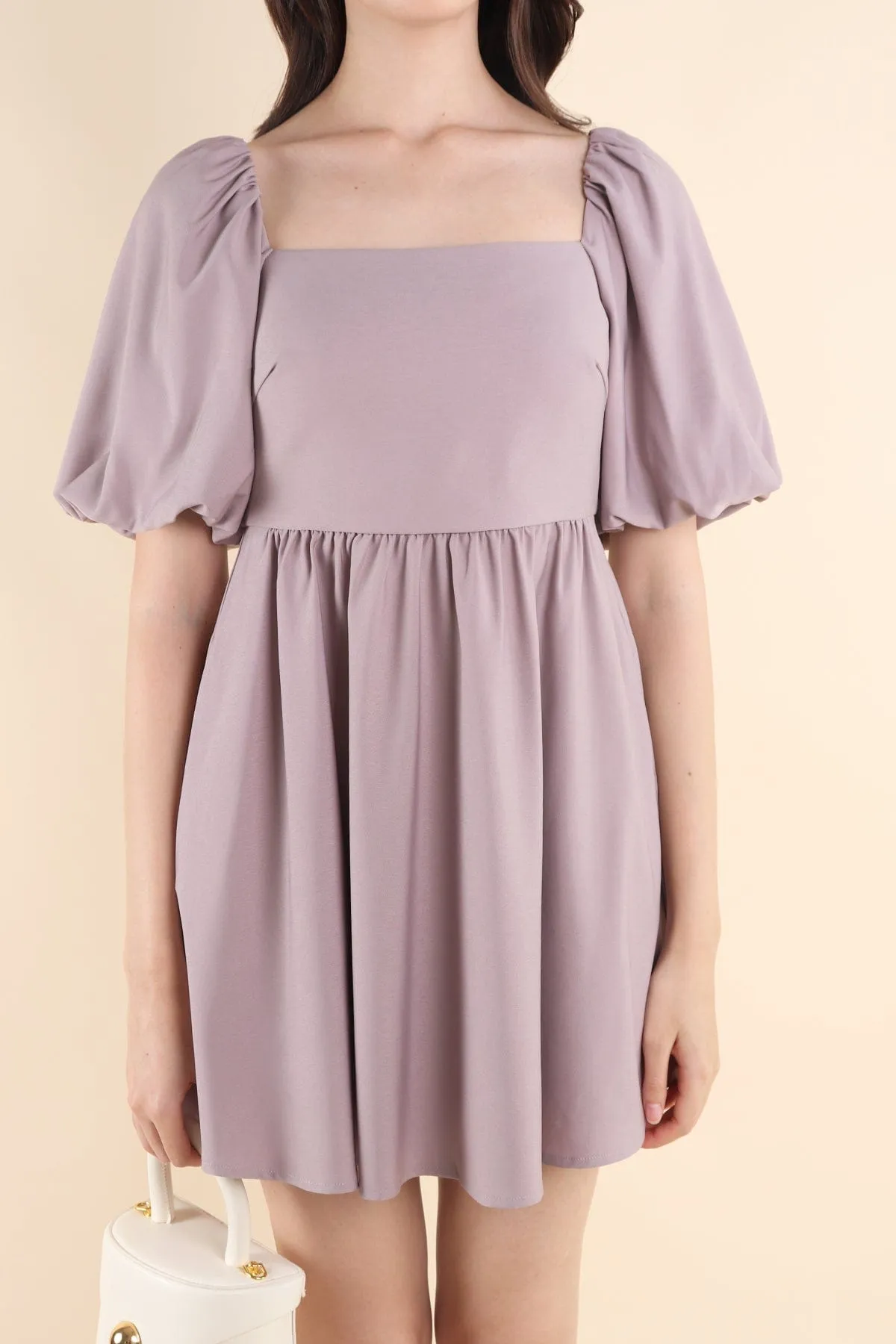 KRISA PADDED LOW-BACK DRESS IN DUSTY MAUVE