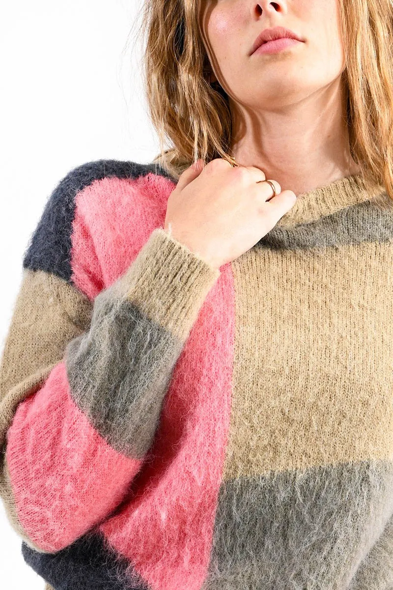 Lili Sidonio Colour Block Knitted Sweater With Fluffy Knit