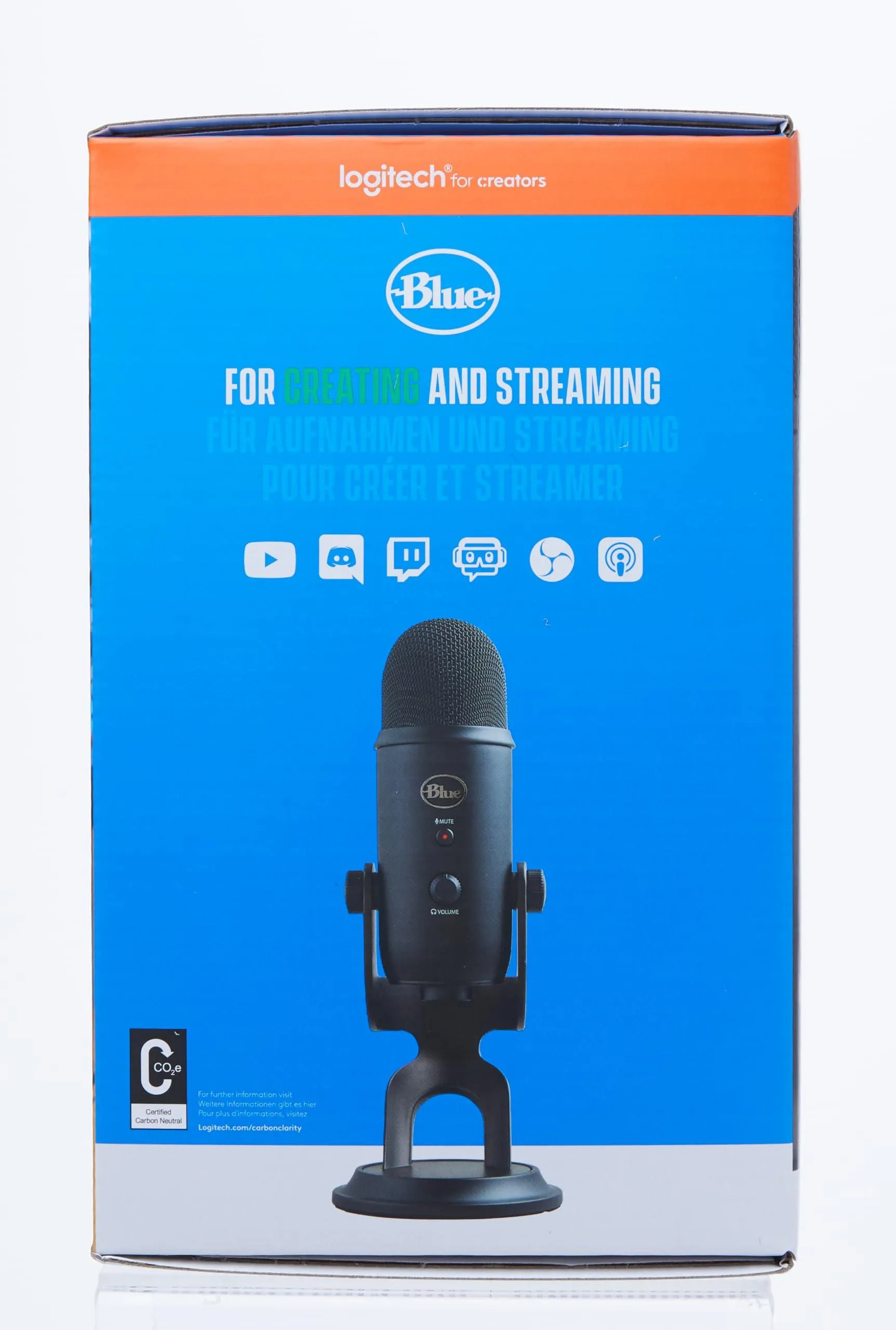 Logitech for Creators Blue Yeti USB Microphone for Gaming, Streaming, Podcasting.