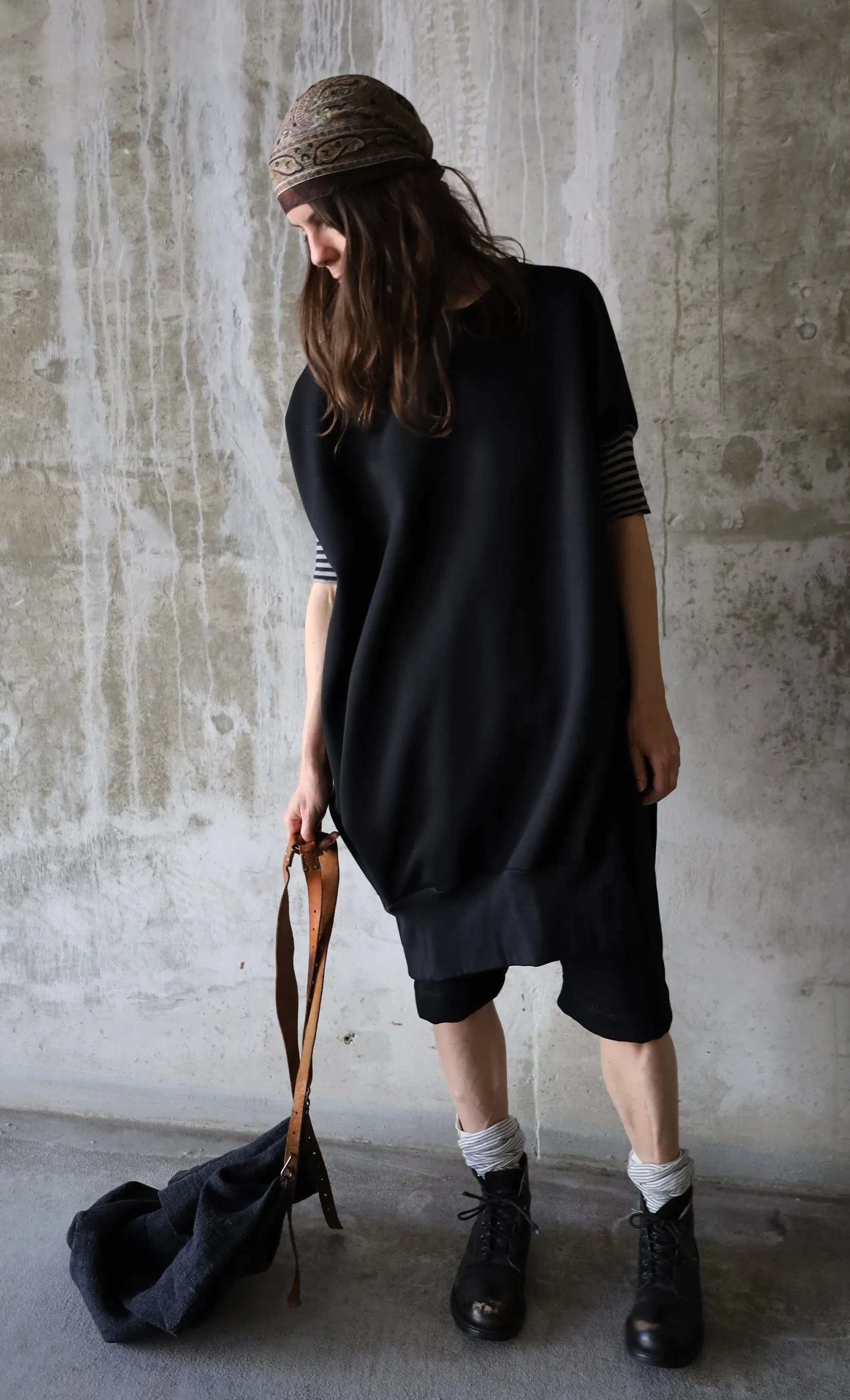 LONG ASYMMETRICAL COTTON TOP WITH OPEN SIDE SEAM