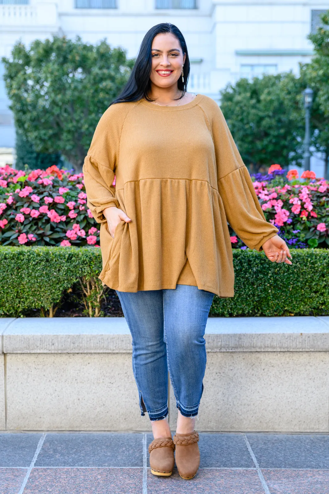 Melrose Ribbed Knit Raglan Tunic In Mustard