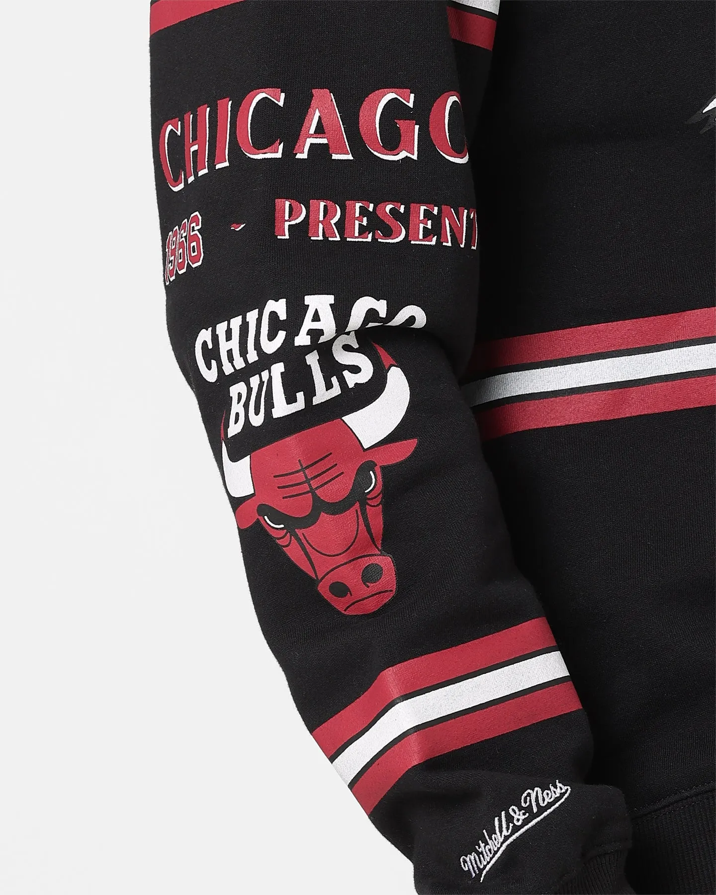 Mitchell & Ness Chicago Bulls World Champions Crewneck Black