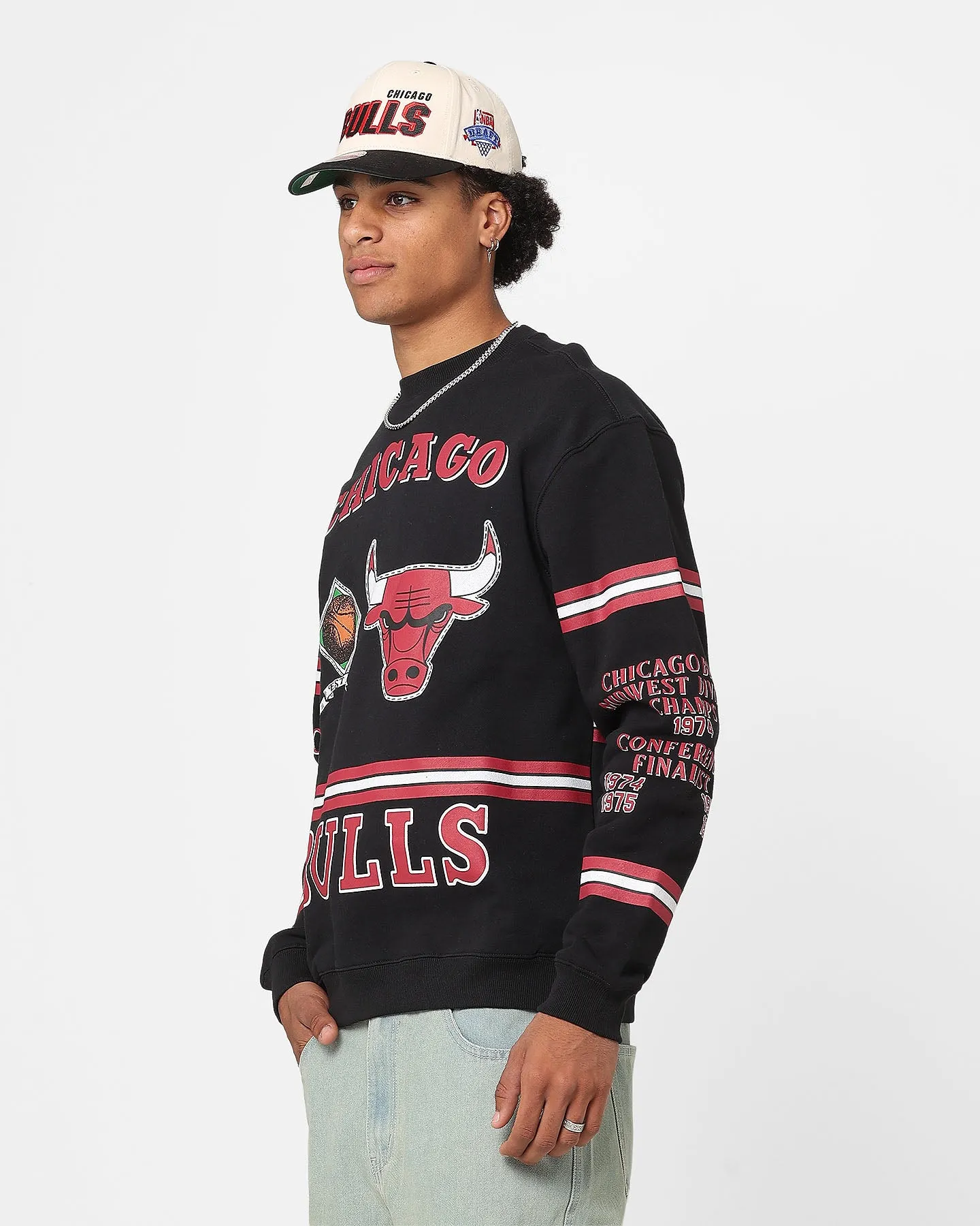 Mitchell & Ness Chicago Bulls World Champions Crewneck Black