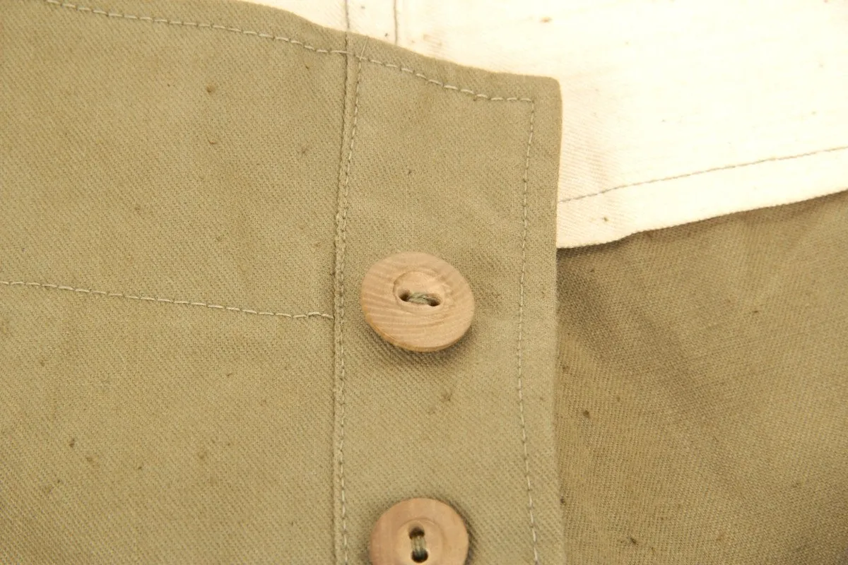 Original WWII Japanese Infantry Battle Uniform Set with Horseshoe Roll and Caps