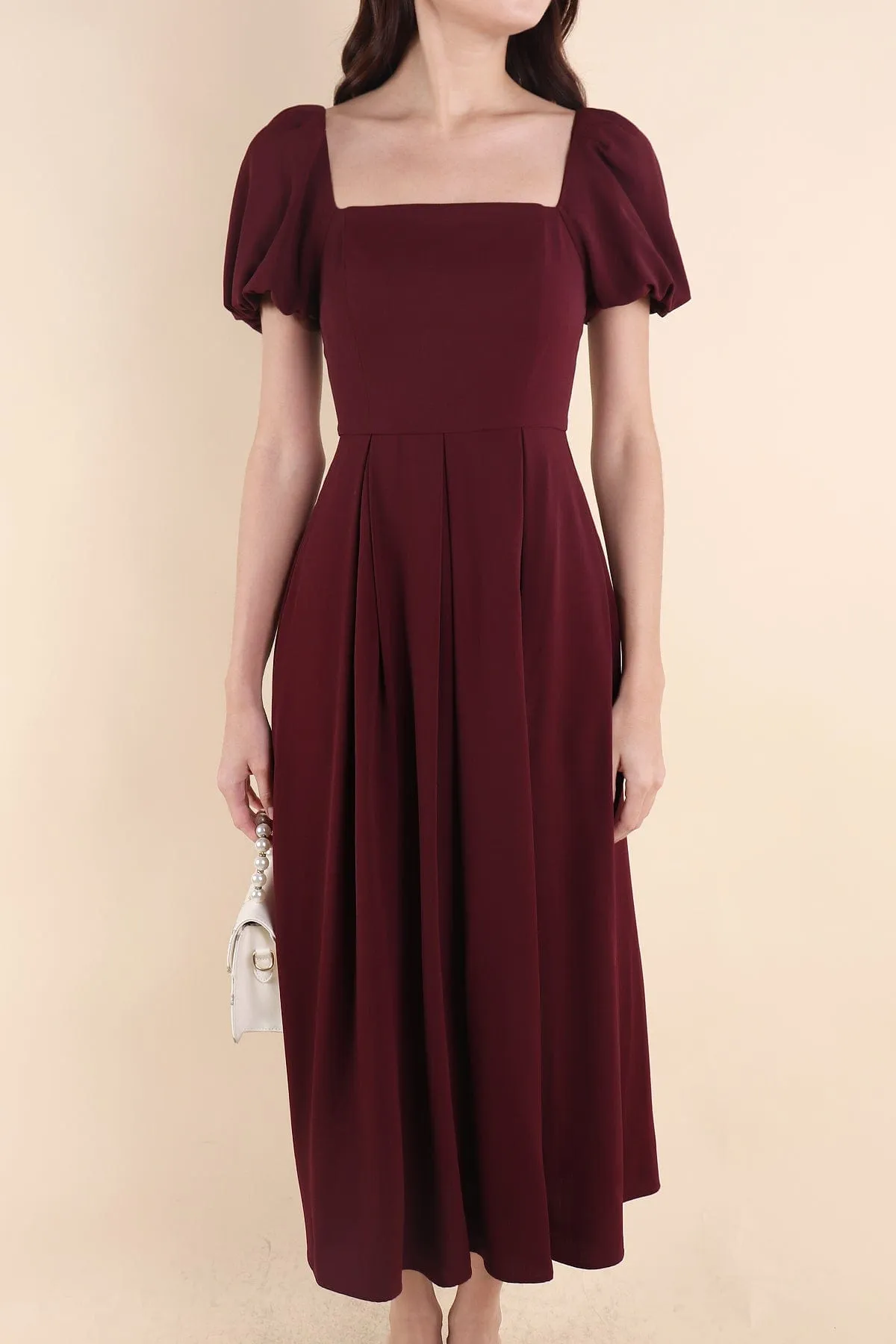 ROSELLE PUFF SLEEVE MAXI IN BURGUNDY