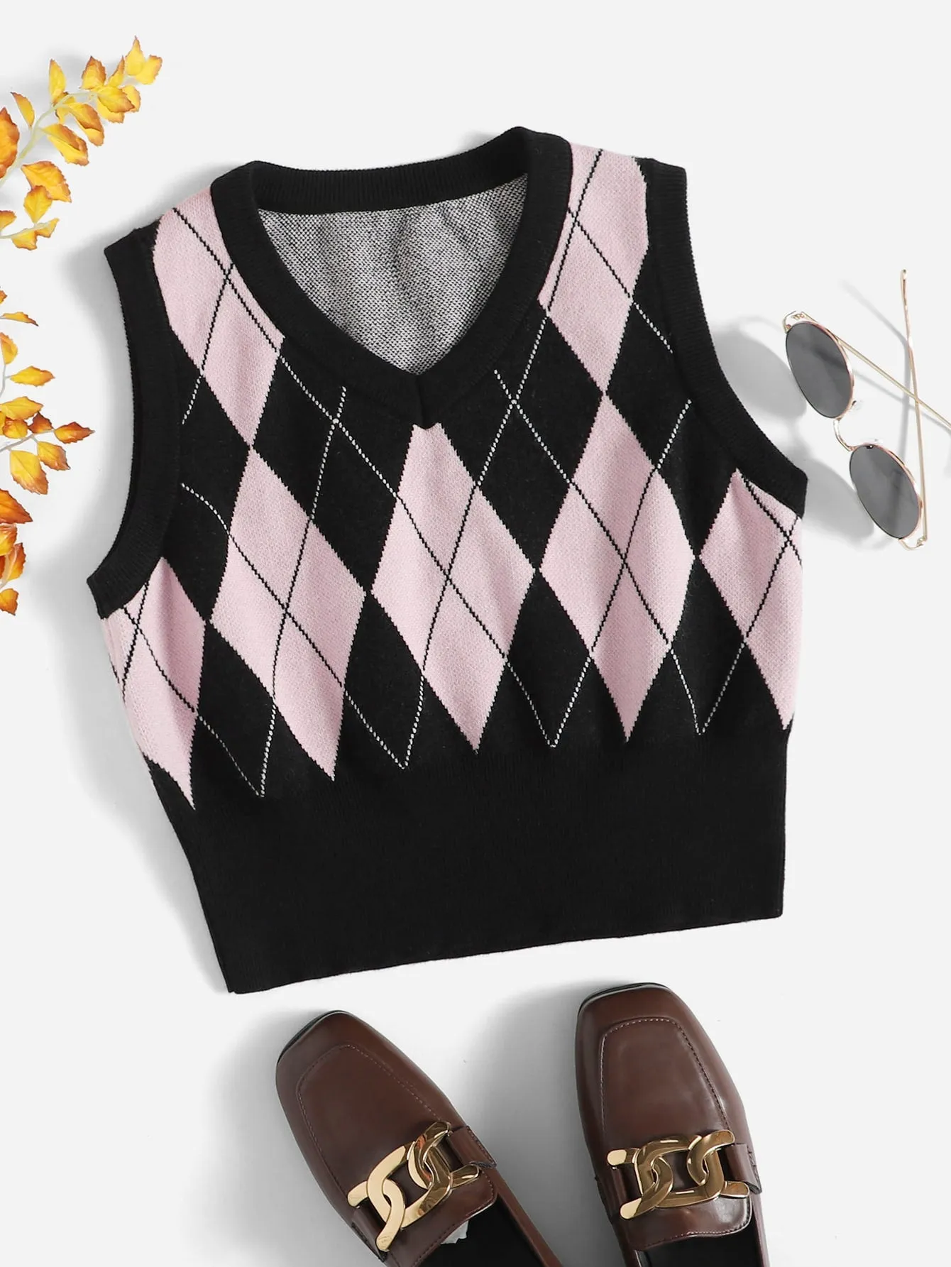 SHEIN Qutie Argyle Pattern Sweater Vest