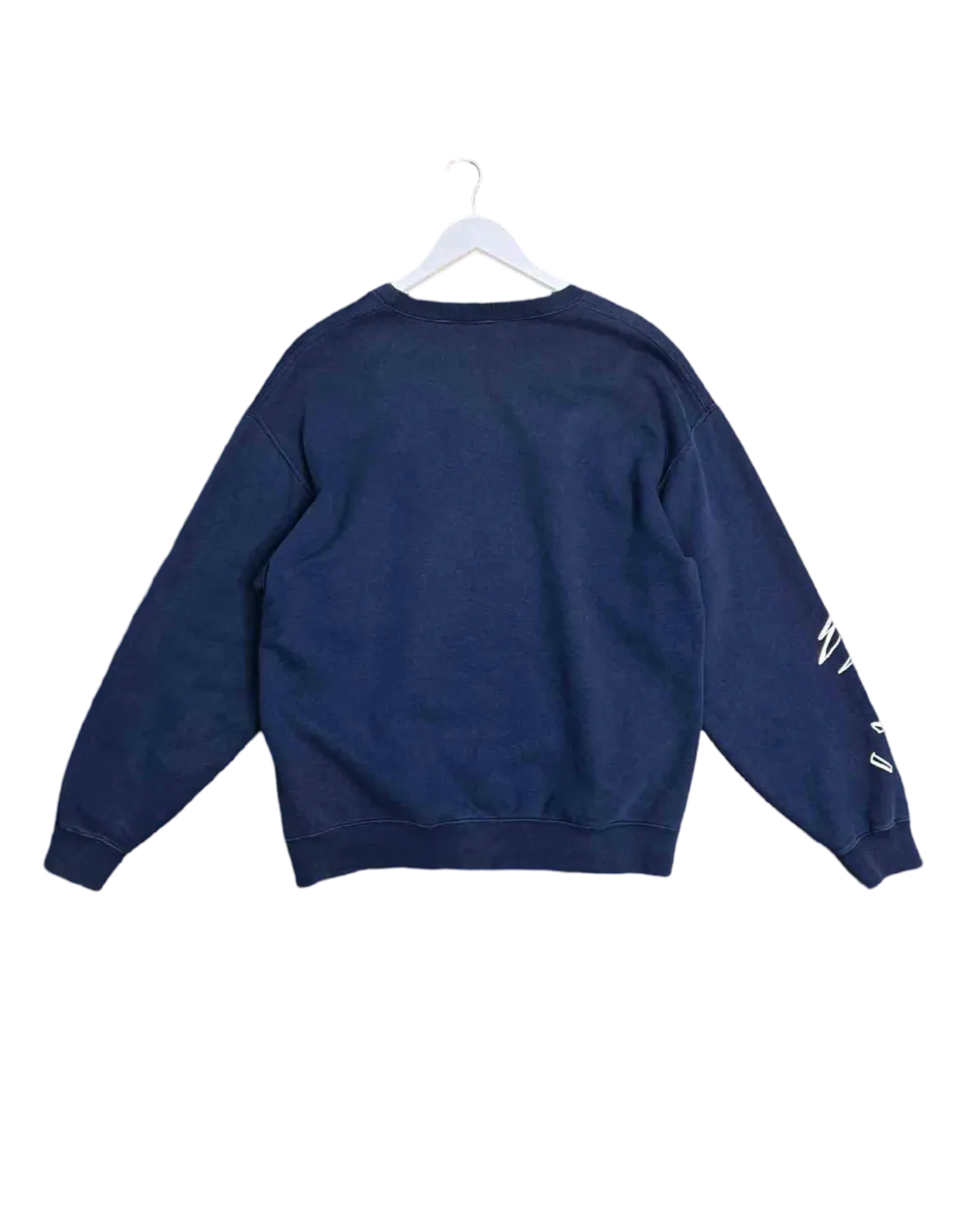 Size M - Reception Nameless Club Crew Jumper