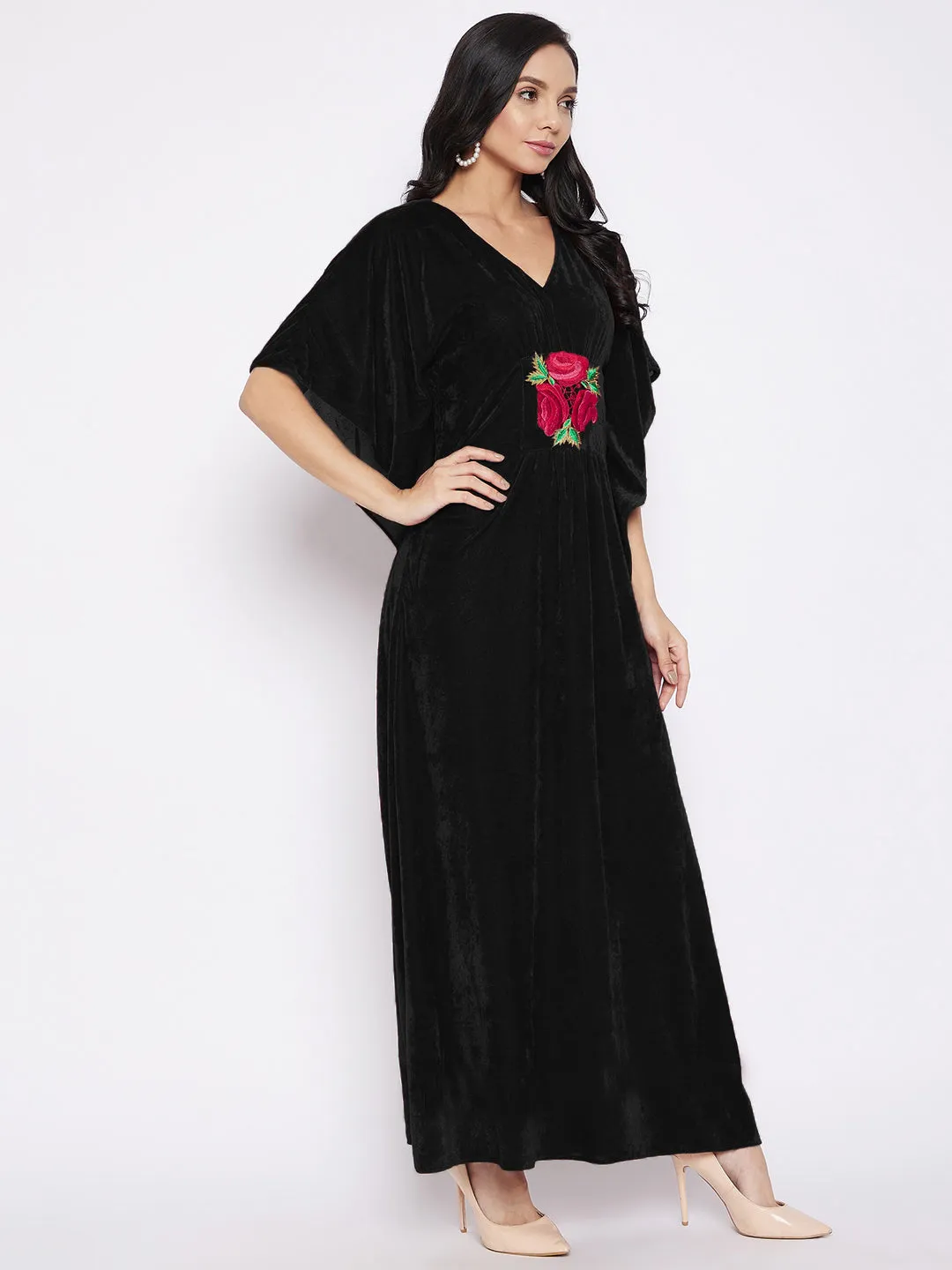 Stretchable Velvet Kaftan with Floral Embroidery