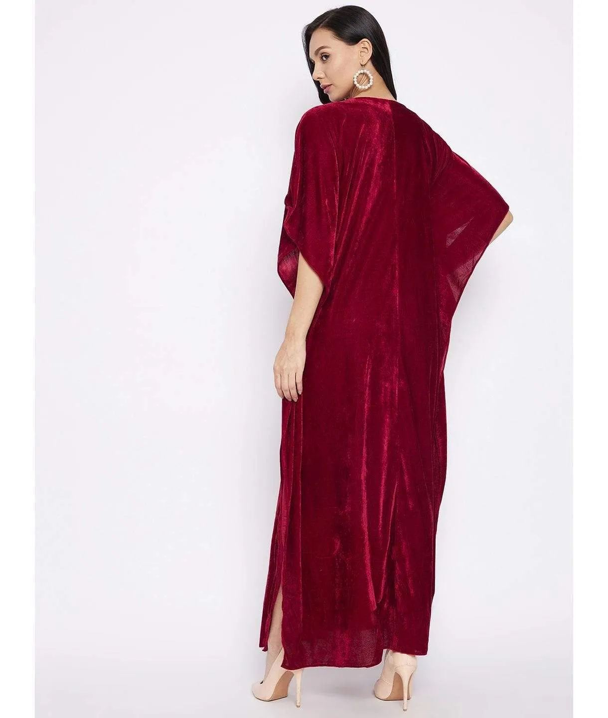 Stretchable Velvet Kaftan with Floral Embroidery