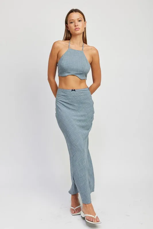 TEEK - CHAMBRAY UNDERWIRE CROPPED HALTER TOP