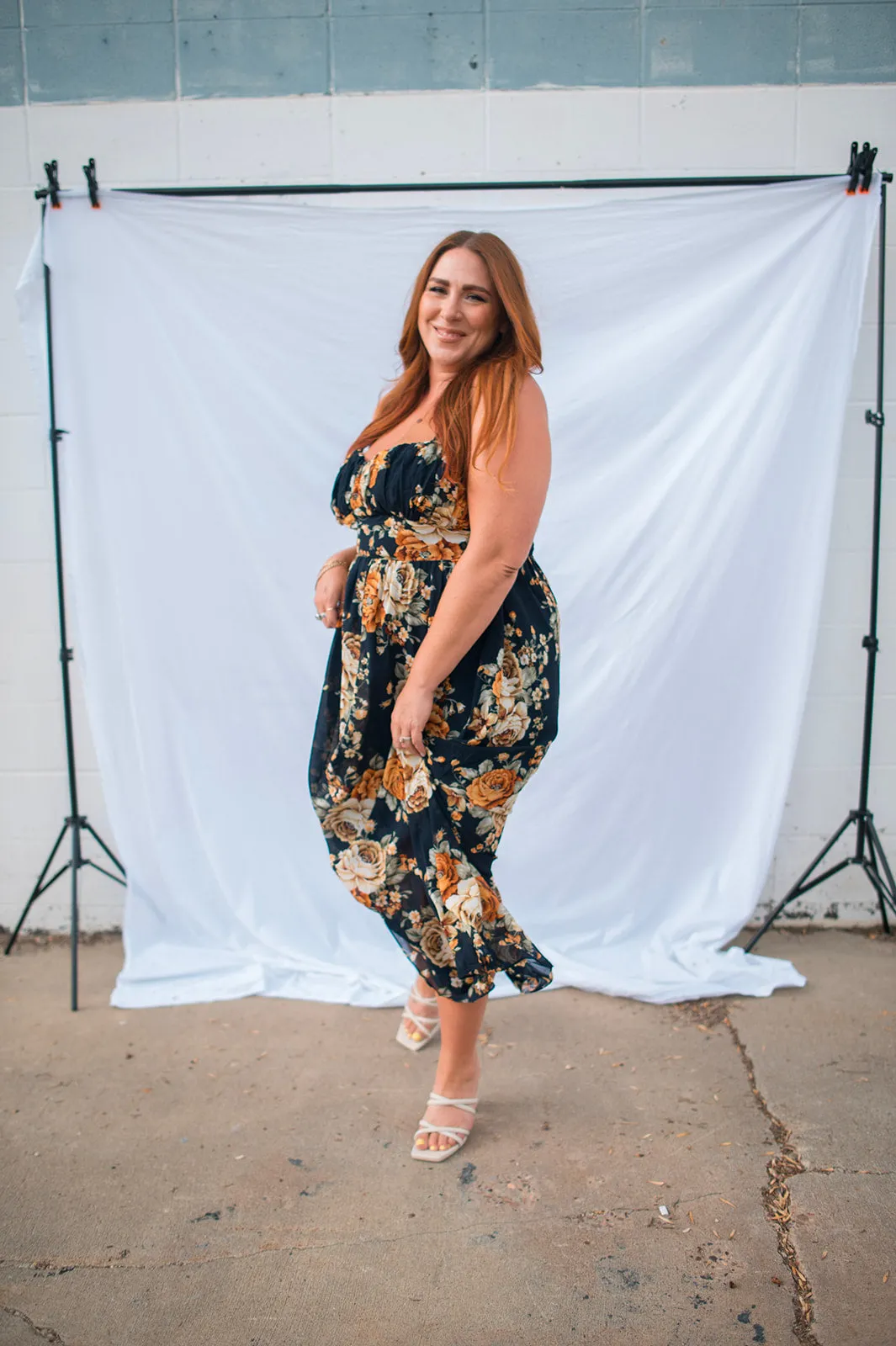 The Charlotte Maxi Dress - Navy Floral - PLUS