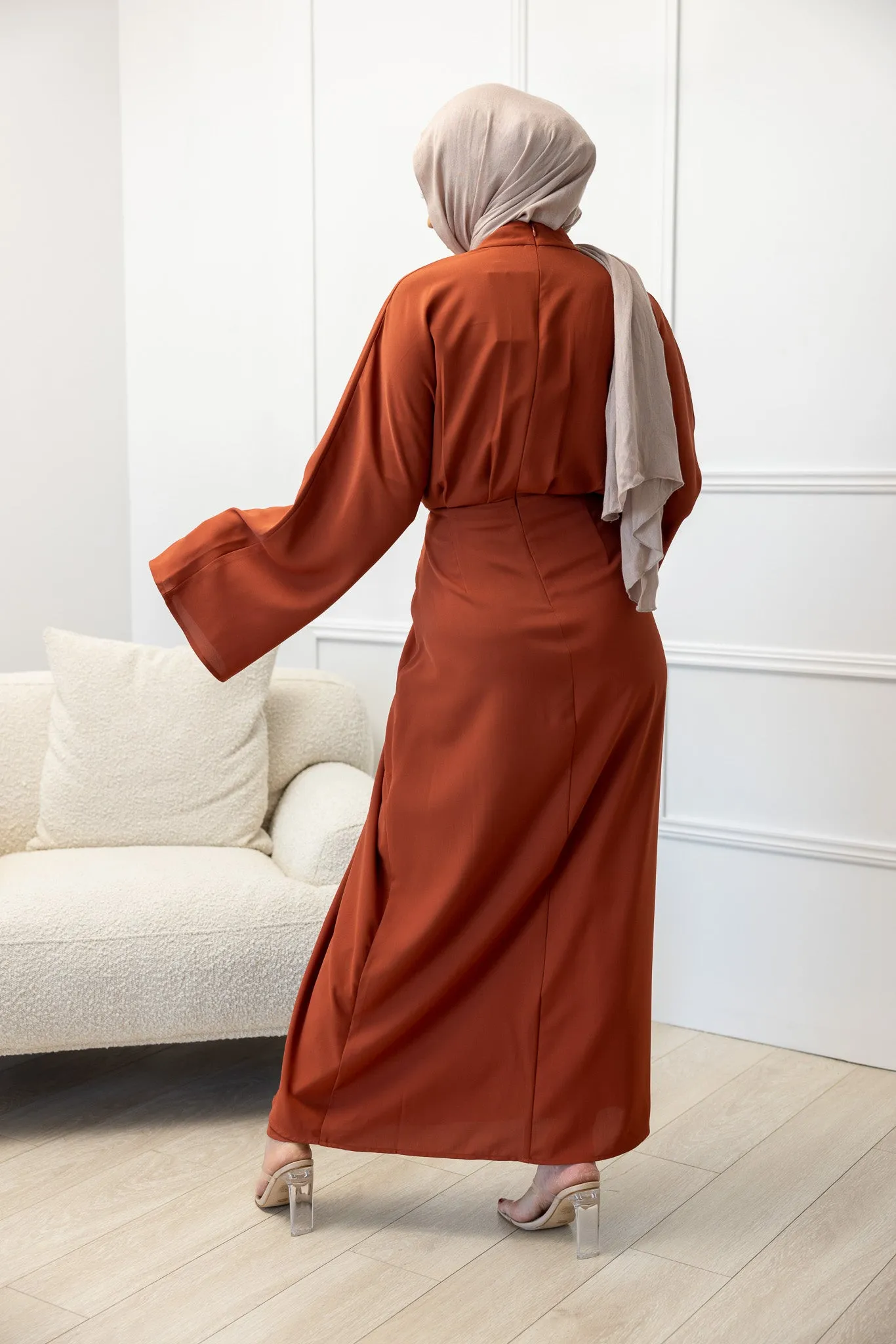 The Crescent Kiyomi Abaya