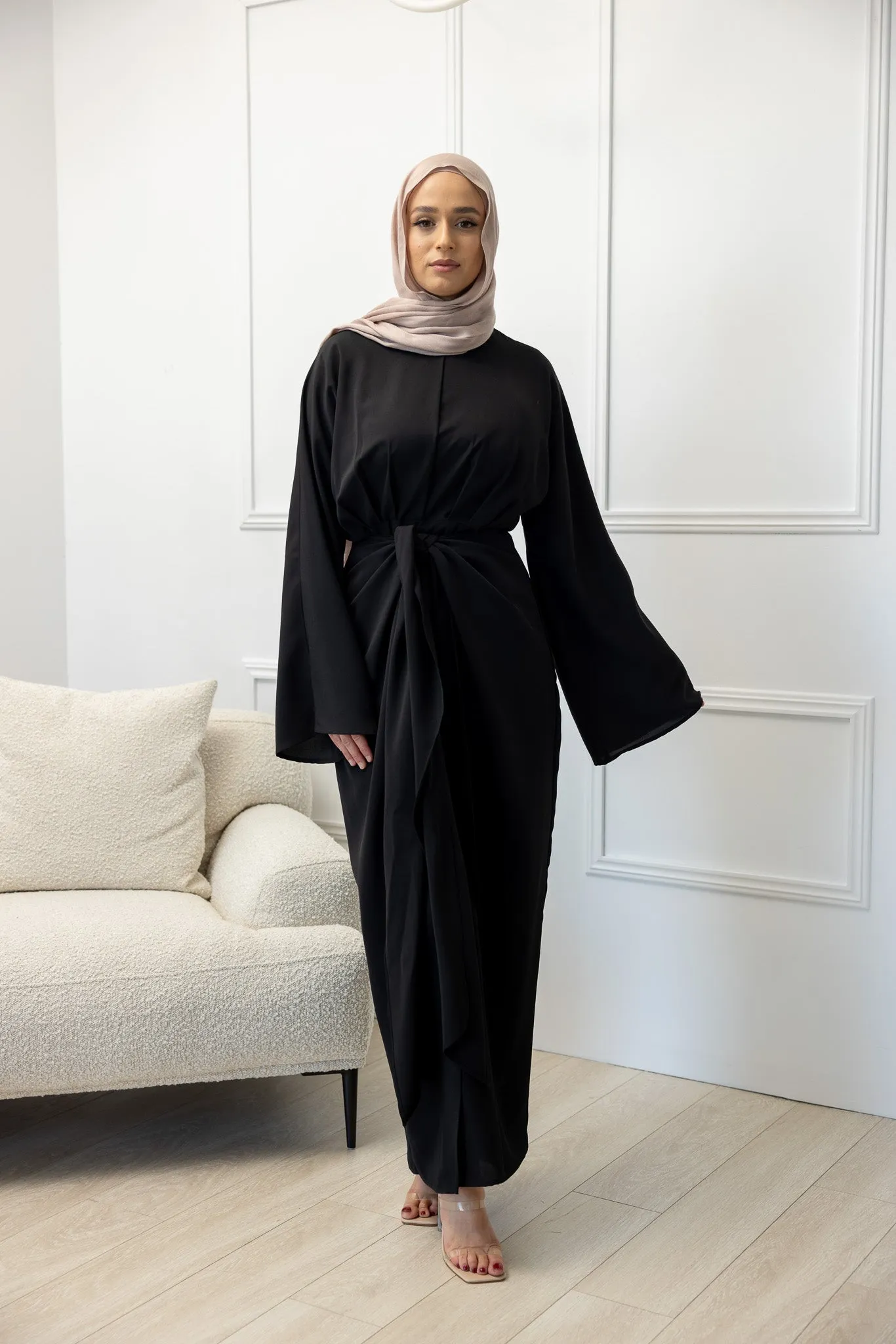 The Crescent Kiyomi Abaya