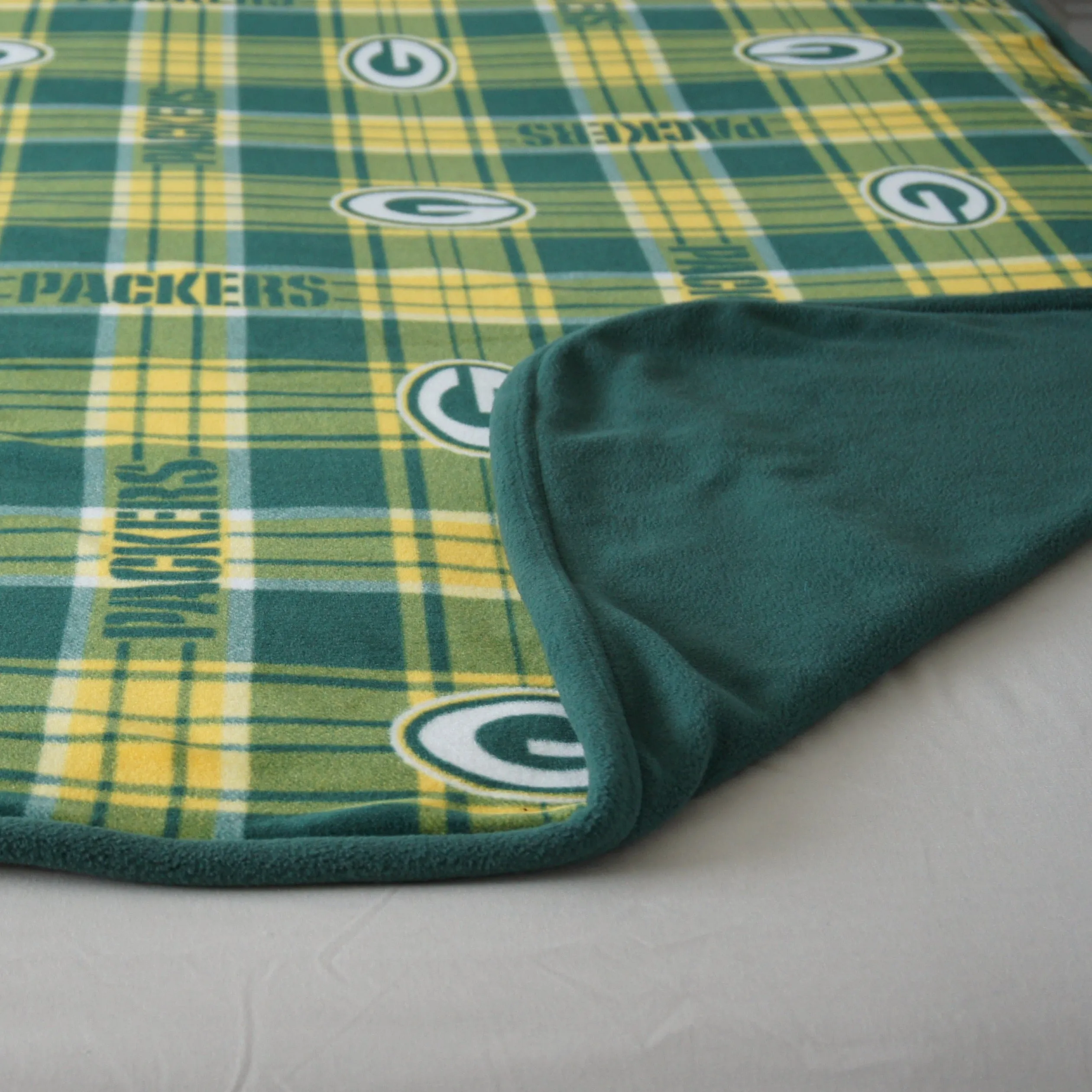 Throws - Bed Topper - Full/Queen - Brand Loyalty - NFL - Green Bay Packers