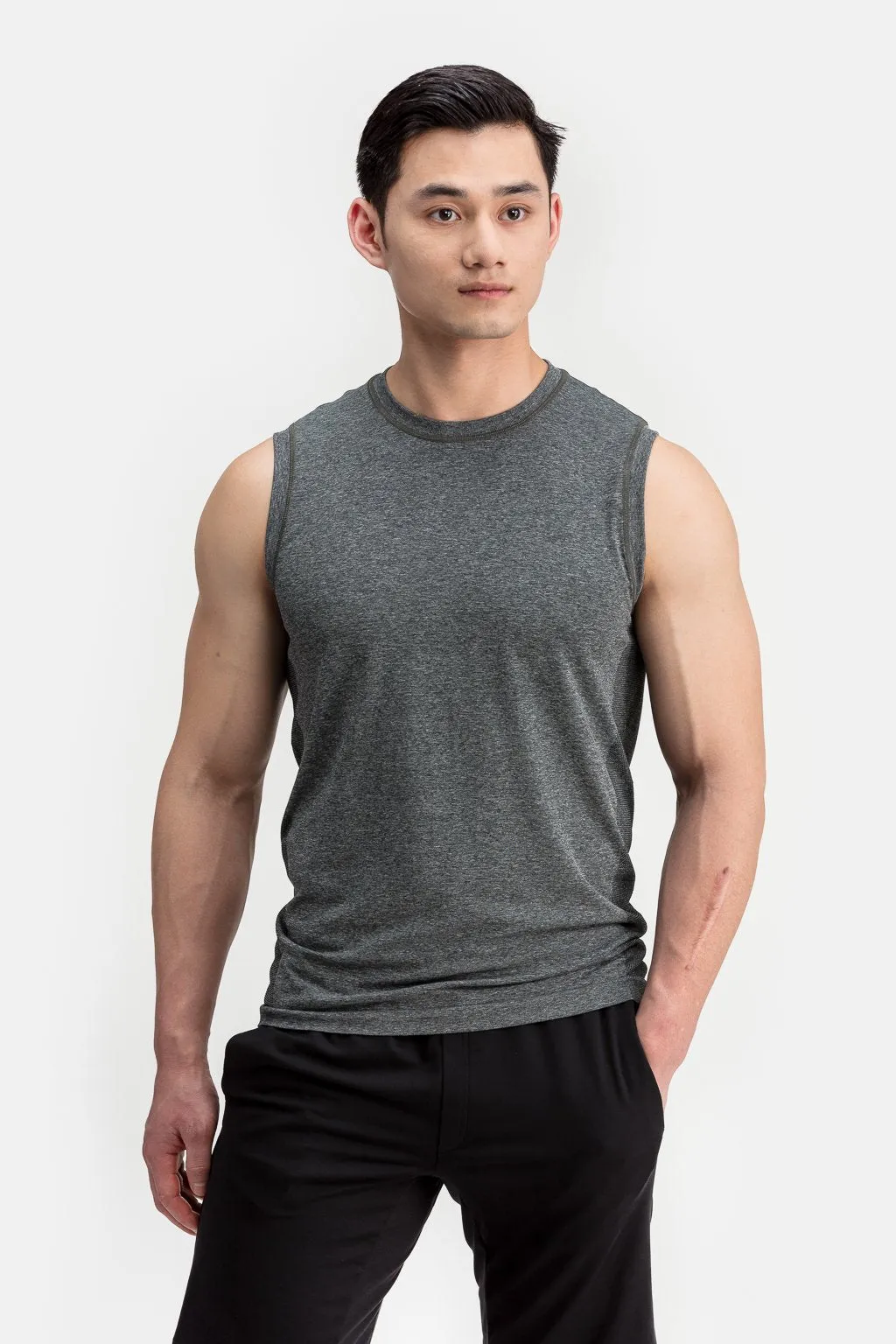 Vapor Sleeveless Tank