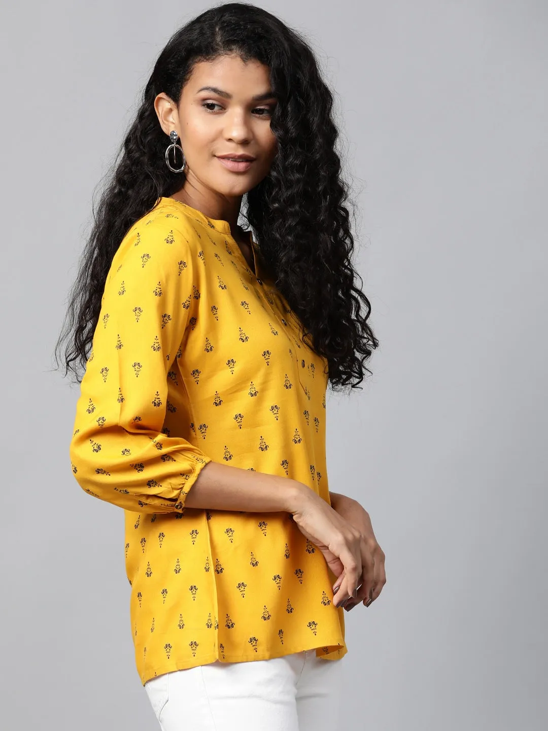 Women Mustard Yellow & Navy Blue Printed Tunic